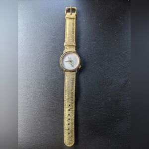 Akteo Women's Heart Watch